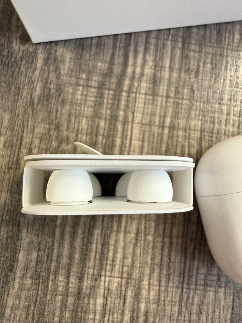 Apple AirPods Pro 1st Generation Wireless Earbuds & Wireless Charging Case - Picture 14 of 14